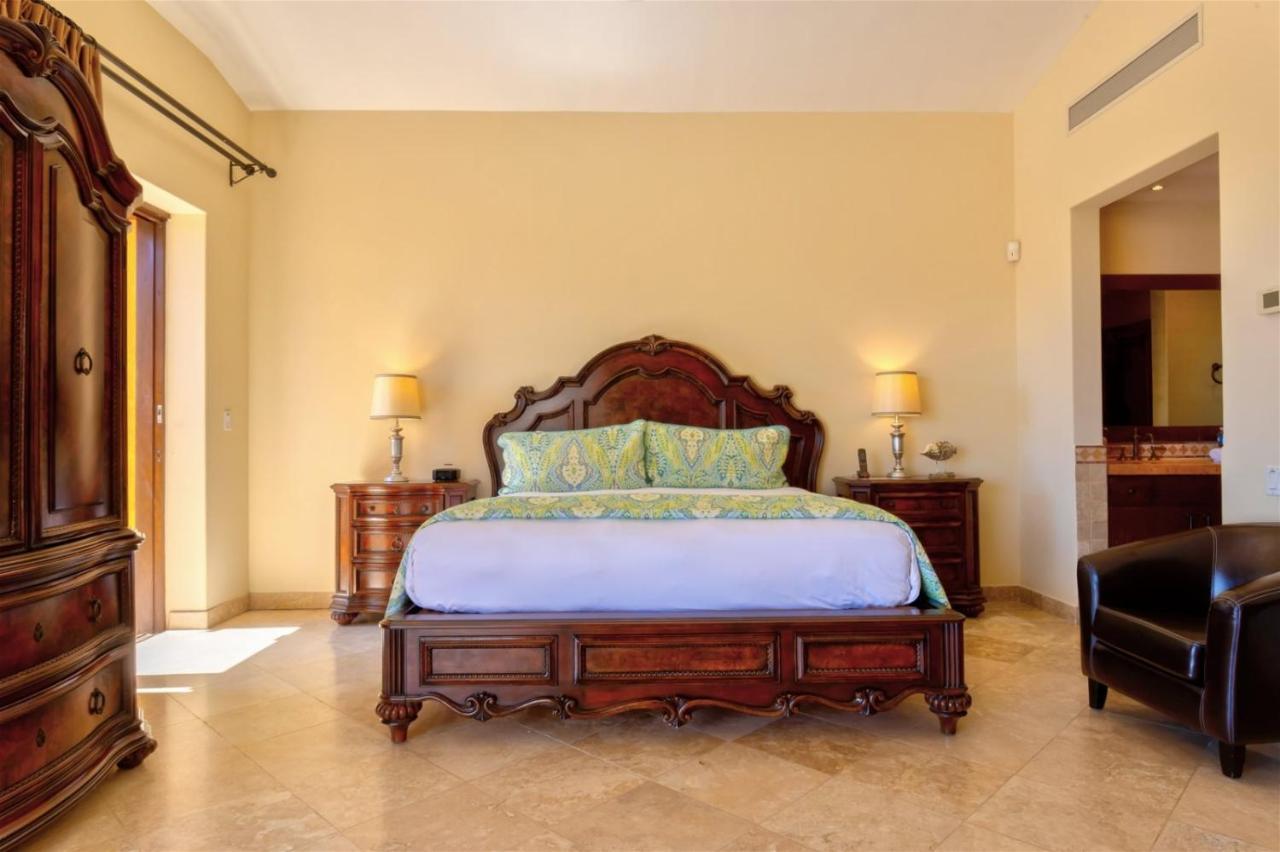 Villa Gracia 5Bdrm Turn Key Rental With Staff Services At A Discounted Rate! Cabo San Lucas Eksteriør billede