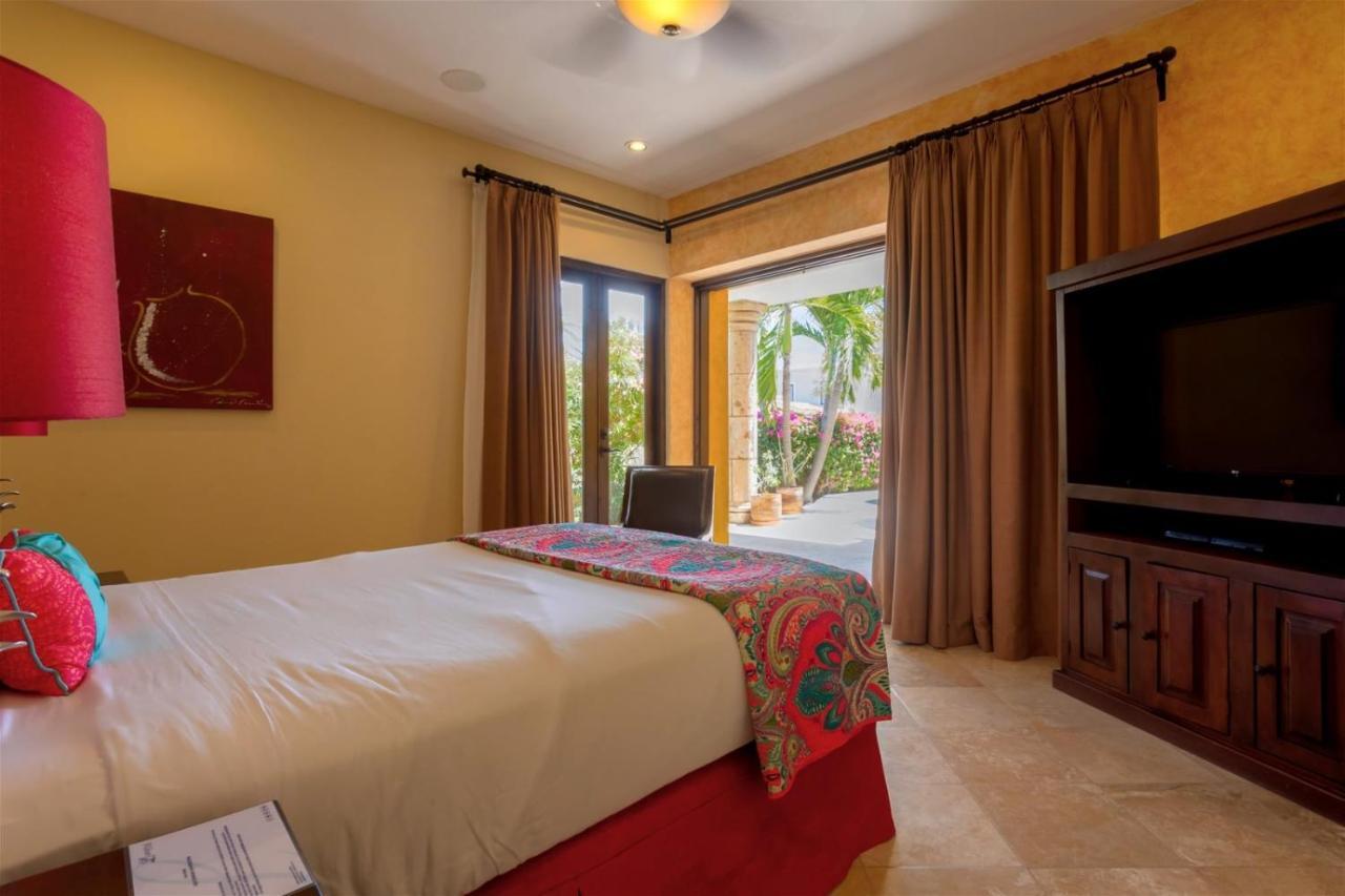 Villa Gracia 5Bdrm Turn Key Rental With Staff Services At A Discounted Rate! Cabo San Lucas Eksteriør billede