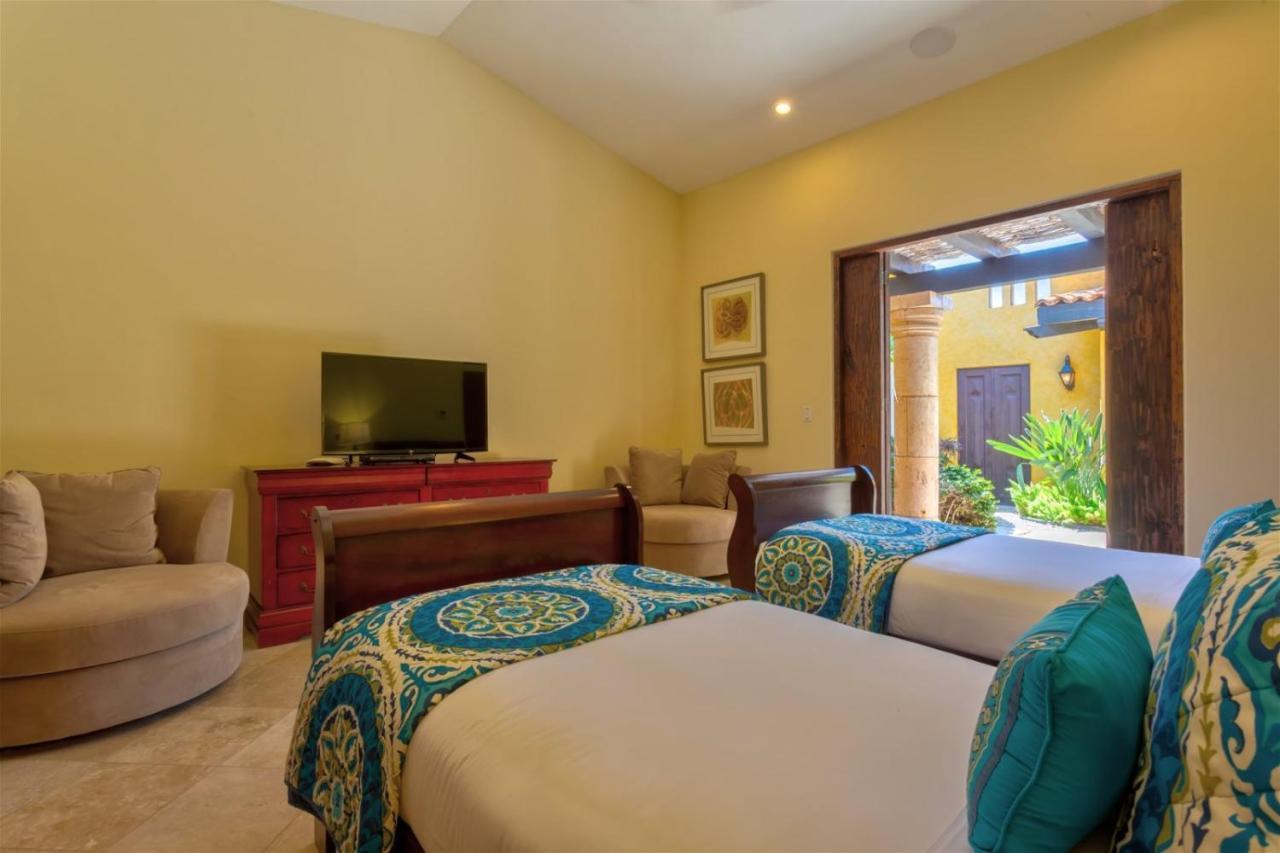 Villa Gracia 5Bdrm Turn Key Rental With Staff Services At A Discounted Rate! Cabo San Lucas Eksteriør billede